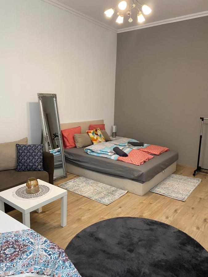 Habibi Apartman Budapeste Exterior foto