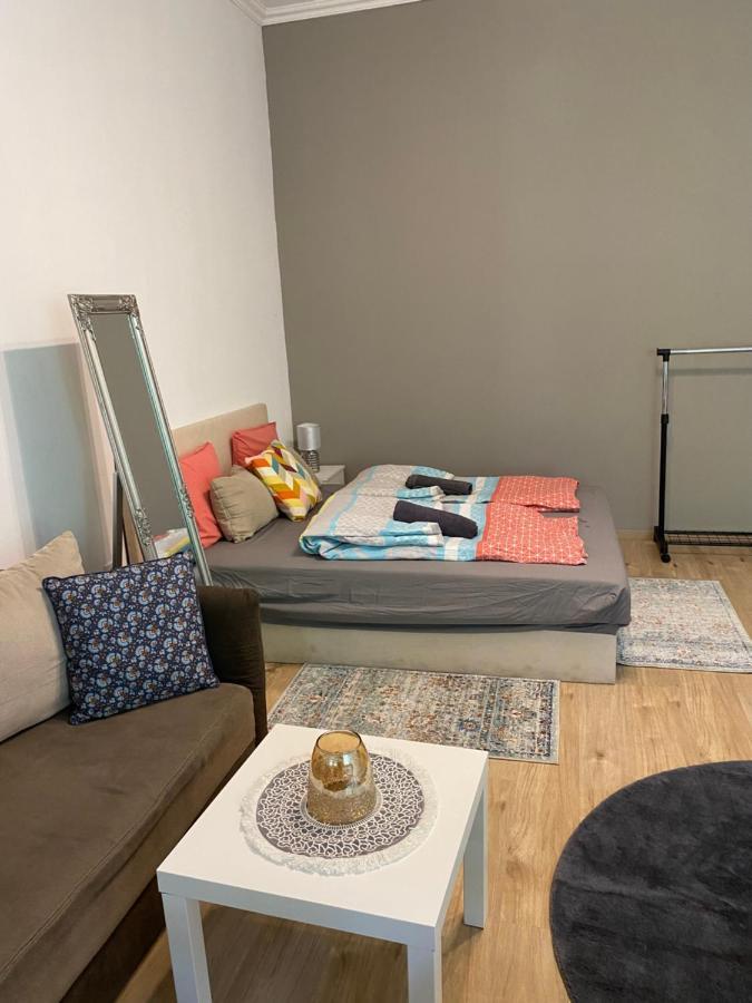 Habibi Apartman Budapeste Exterior foto